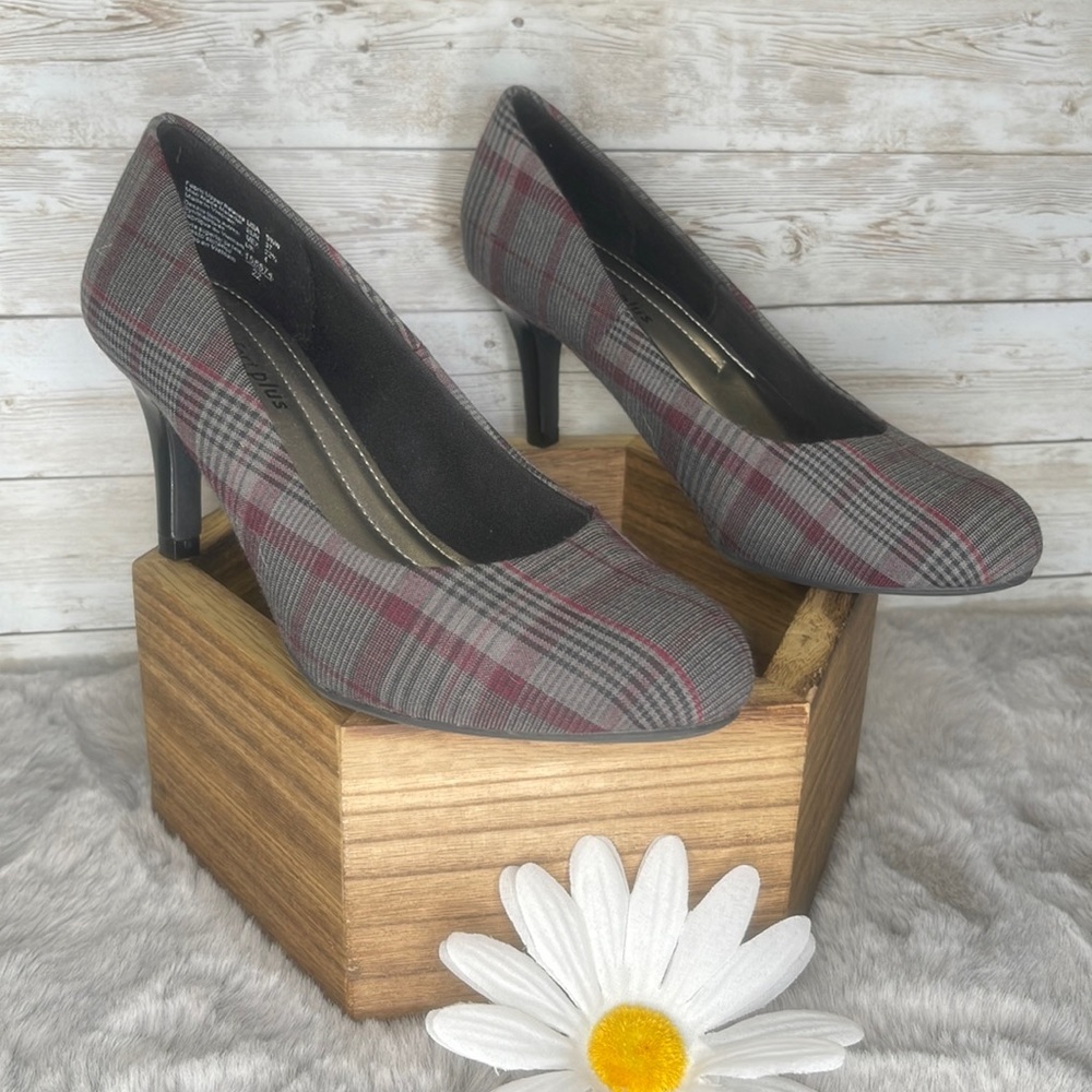 Tartan Plaid 👠 Comfort Plus Shoes, Women’s Size 5 1/2W